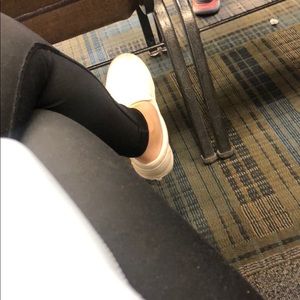 Meet your Posher, Alma